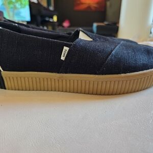 Toms Alpargata Indio Slip On size 9 black